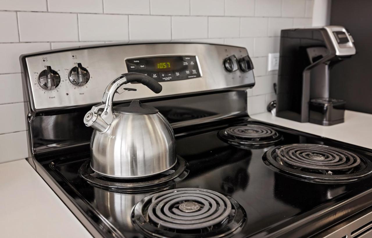 Placemakr Premier Sobro NashvilleNashville  Kültér fotó A GE Profile stove