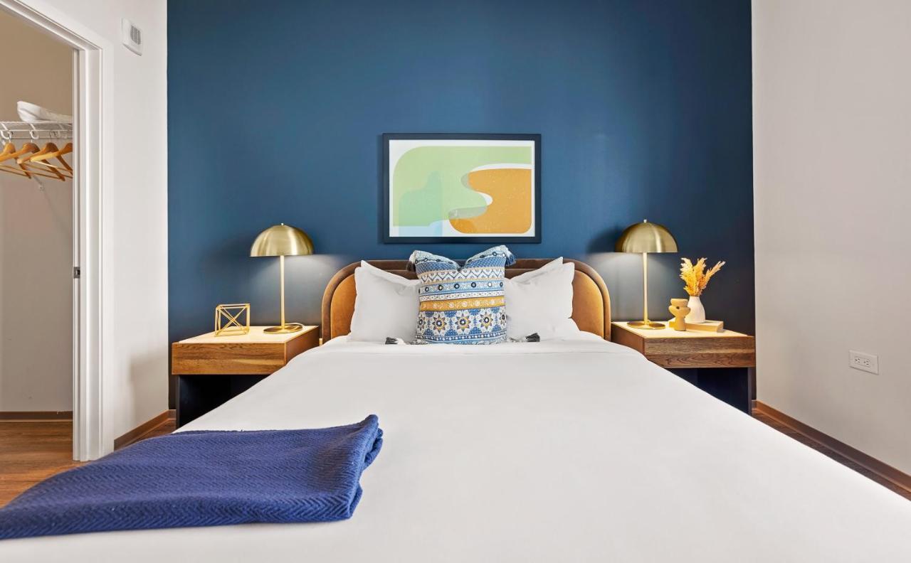 Placemakr Premier Sobro NashvilleNashville  Kültér fotó A bedroom at the Hotel Zags